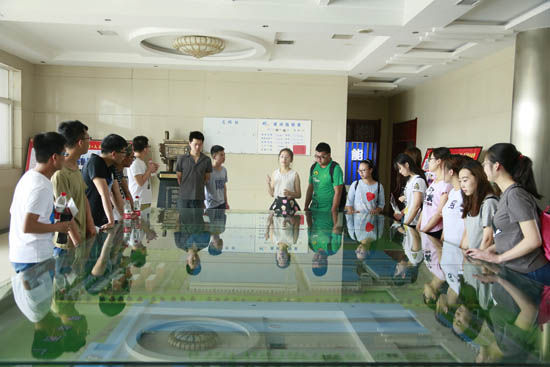 27名天商学生来z6.com实习 为青春插上妄想同党