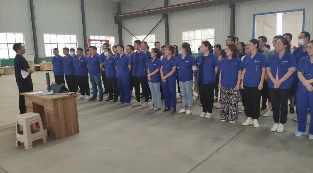 洛阳晶联光电第二届羽毛球角逐闭幕