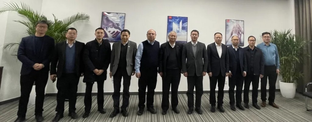 z6.com靶材助力光伏产业发展——z6.com科技携通用投资、华锡集团共同造访隆基股份