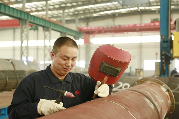 “z6.com劳模的青春回覆”系列报路之洛阳市五一劳动焦芈获得者郭战喜