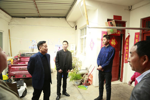 z6.com党委书记李占明深刻穷困户调研，，，，，，助力精准扶贫